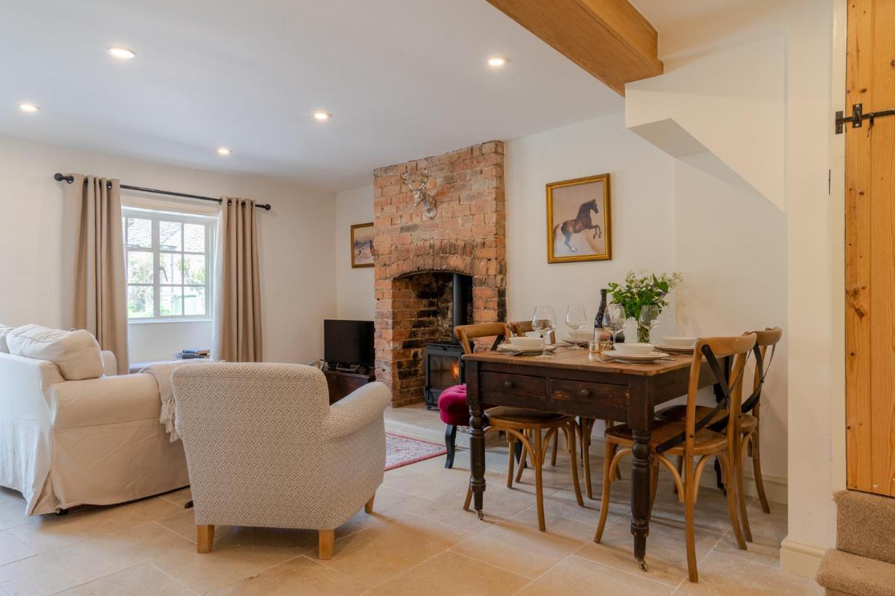 Poppy Cottage Broadwell  Extérieur photo